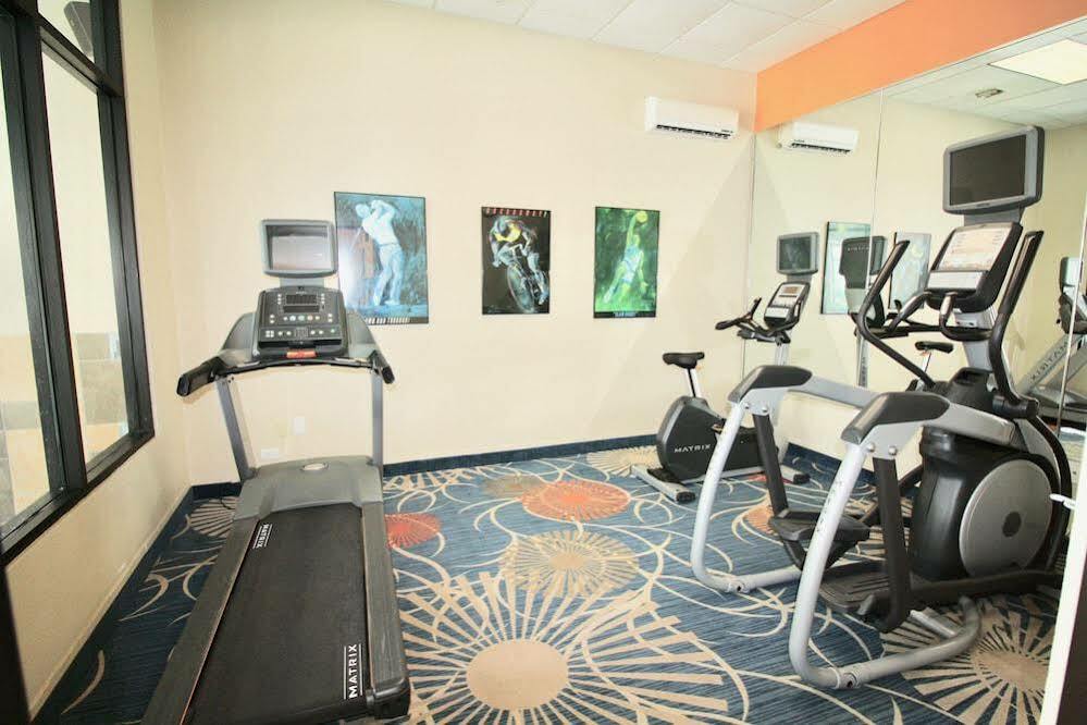 Spark By Hilton La Crosse Onalaska Esterno foto