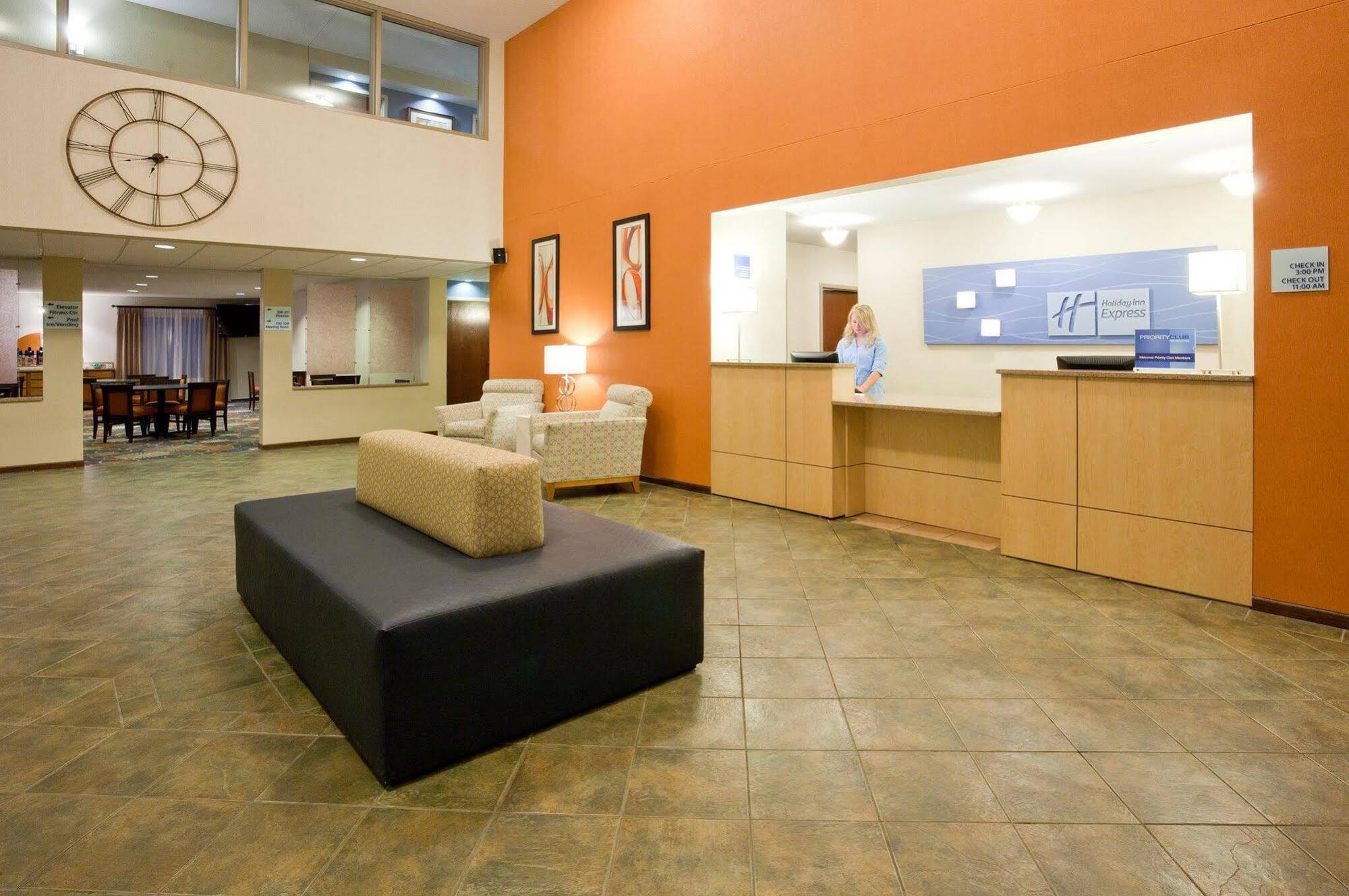 Spark By Hilton La Crosse Onalaska Esterno foto