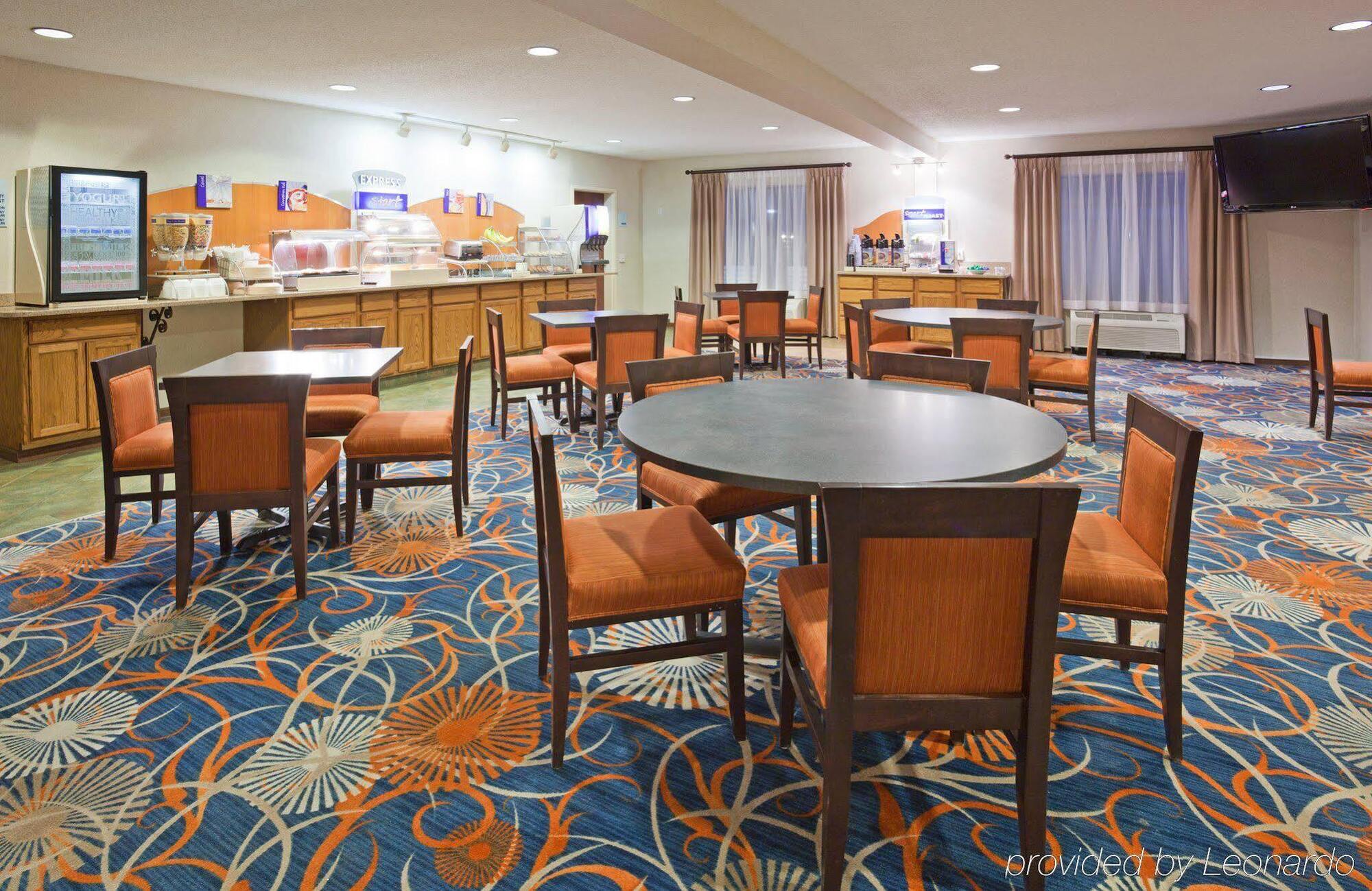 Spark By Hilton La Crosse Onalaska Esterno foto
